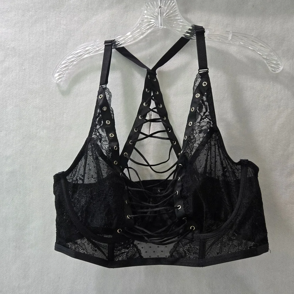 NWT Torrid Bralette Size 2 Black Lace Up Racerback Underwire Longline Goth #1084 - Picture 4 of 6